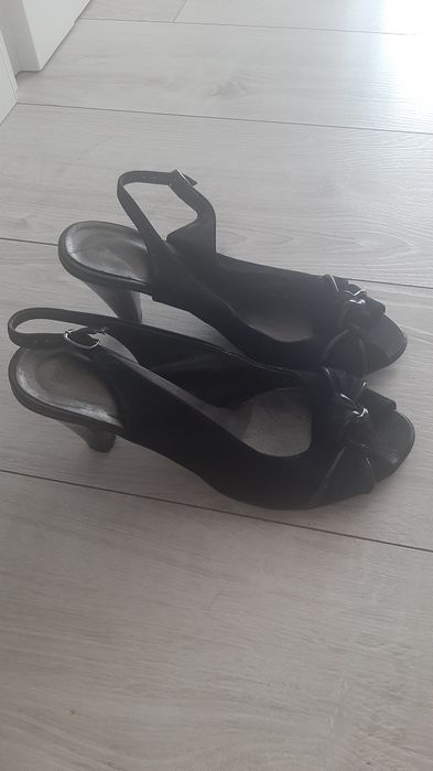 Czarne sandały w roz. 39
