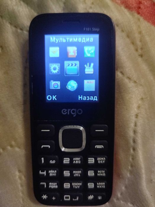 Кнопочний телефон Ergo F181 step