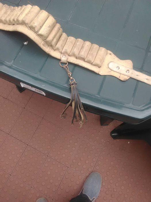 Cinturão de 25 tiros calibre 12