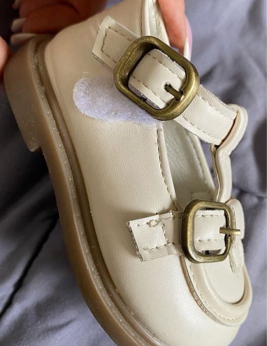 Дитячі туфлі на липучках