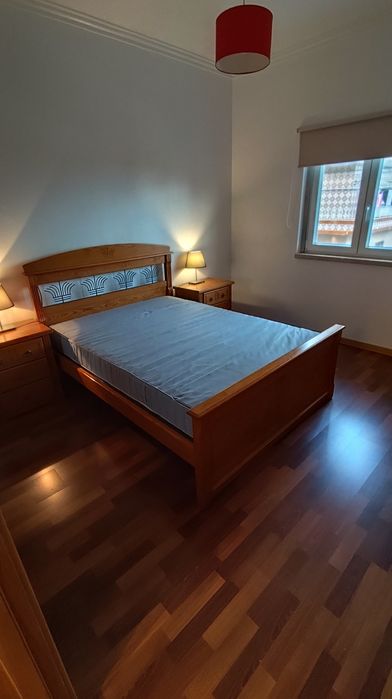Alugo quarto equipado