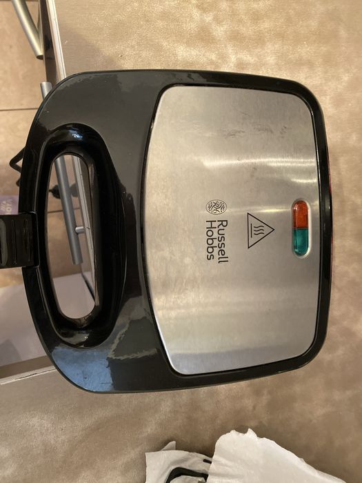 Opiekacz russell hobbs 3w 1