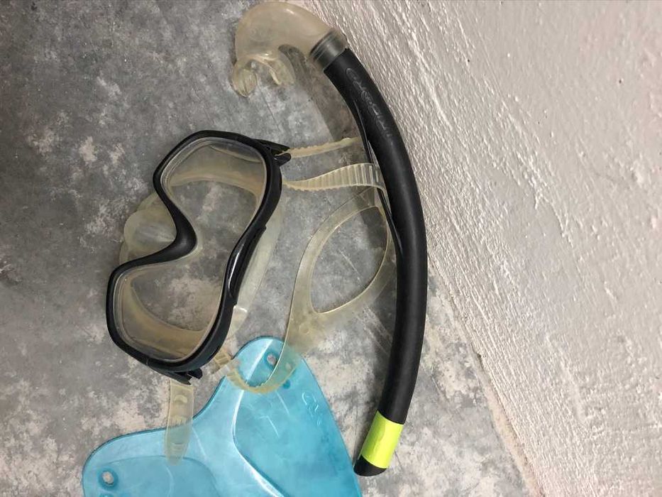 Kit snorkel Tribord - Barbatanas, máscara e tubo de respiraçãoi
