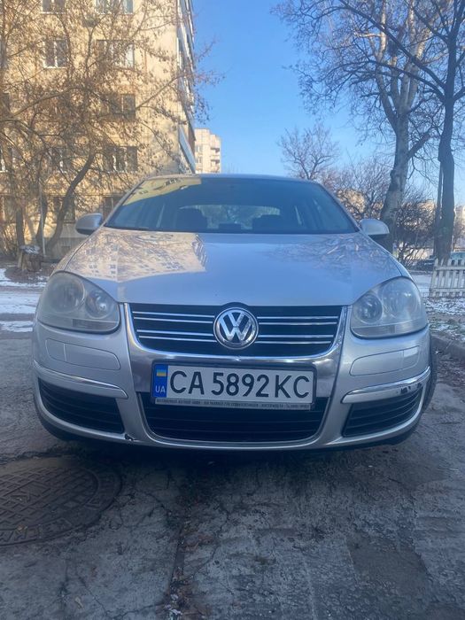 Volkswagen Jetta 2.0FSI