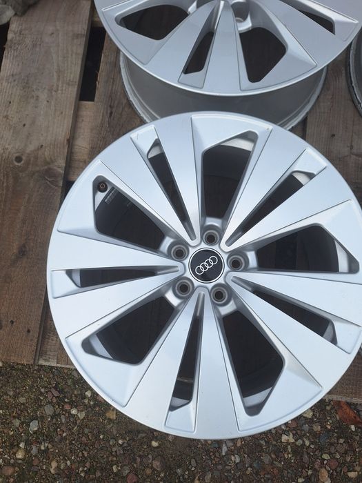 Alufelgi Audi  19 cali