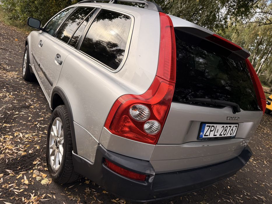 Na sprzedaż Volvo XC90 - 2003 rok, 3,0 benzyna 7-osobowy
