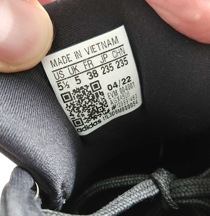 Adidas Oznova кроссовки 38