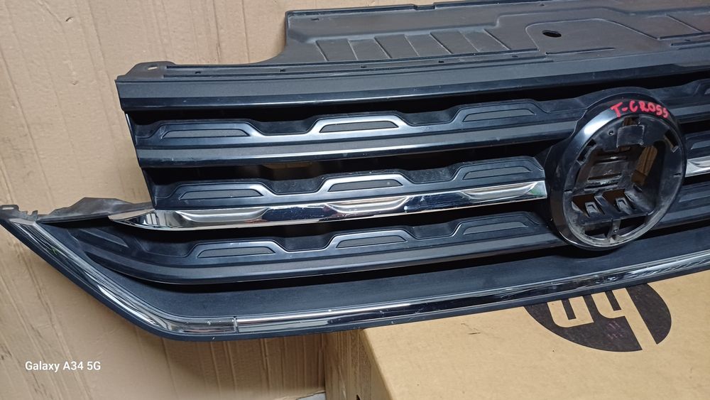 Grill atrapa wolkswagen T-CROSS