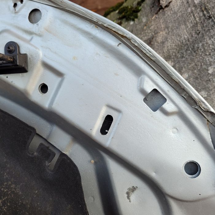 Maska pokrywa silnika BMW Serii 3 E90 E91 2007r 354/7