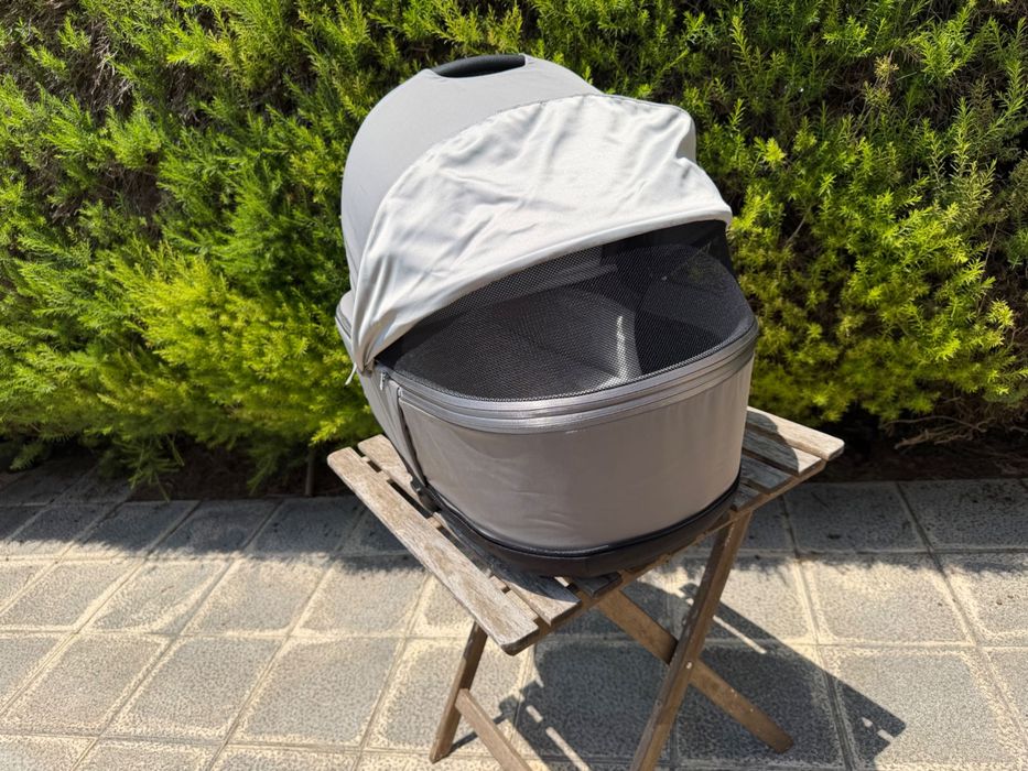 Cybex Alcofa PRIAM NG Lux Comfort – Soho Grey | Como Nova + Capa de Chuva Oficial