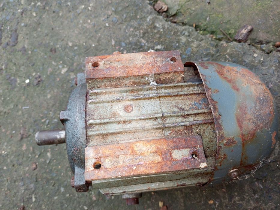 Електро двигун 0,75квт1500 обр.