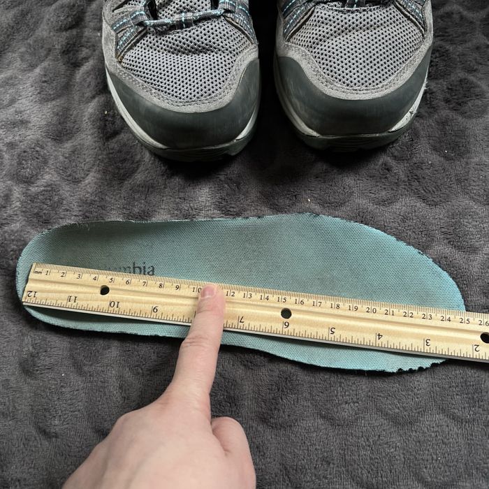 Чоловічі кросівки Columbia. Waterproof our dry. P. 40.