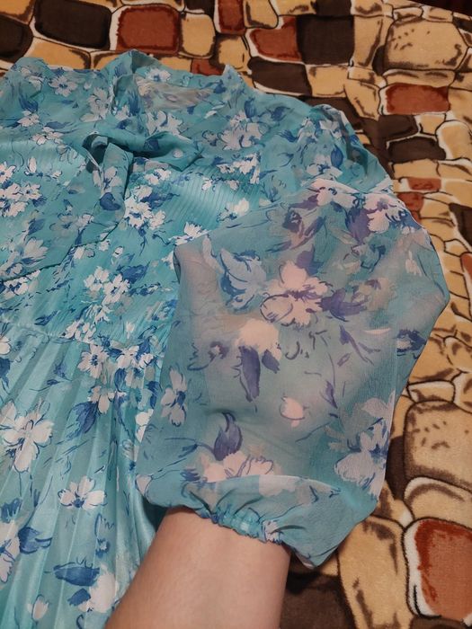 Платье женственное М Л