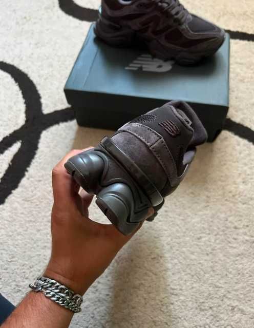 New Balance 9060 Brown R.39.5