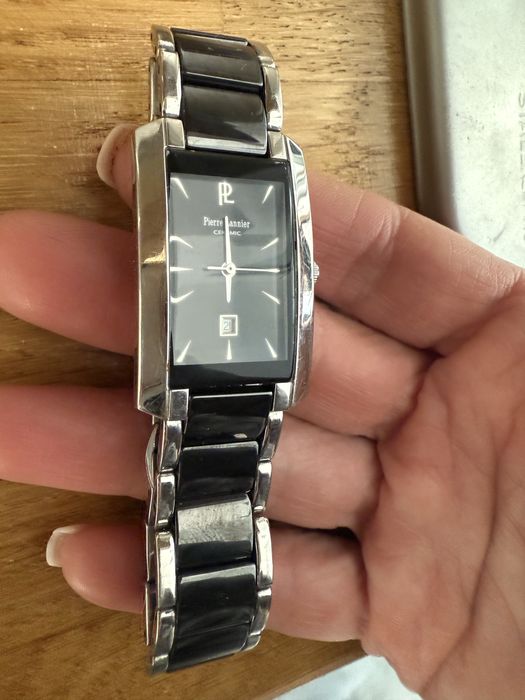 Часы женские Франция Pierre Lannier