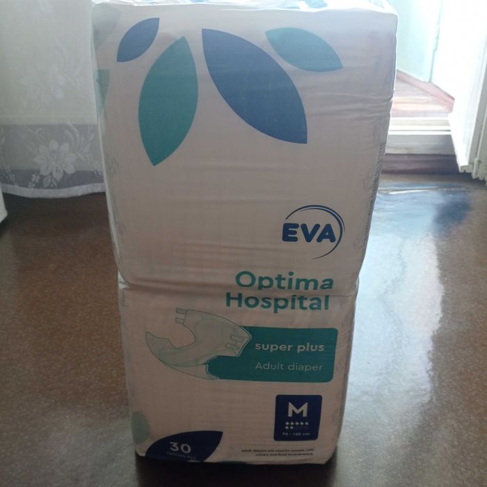 Продам памперси Eva