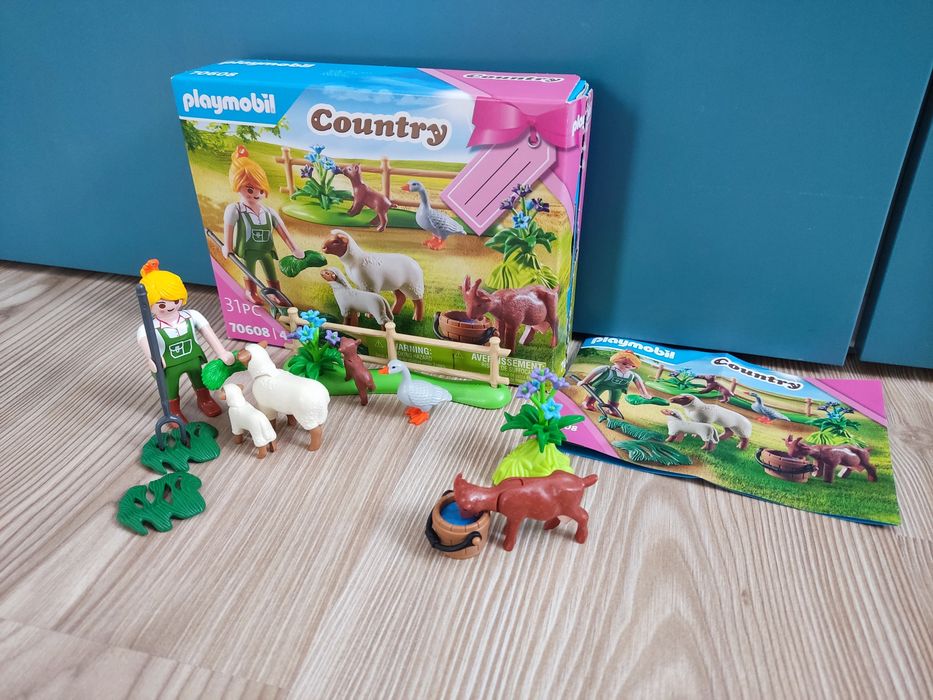 Playmobil 70608 farmerka ze zwierzętami