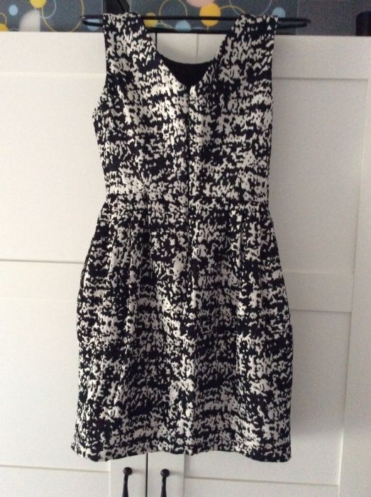 Ekskluzywna Sukienka Firmy COAST Roz.38