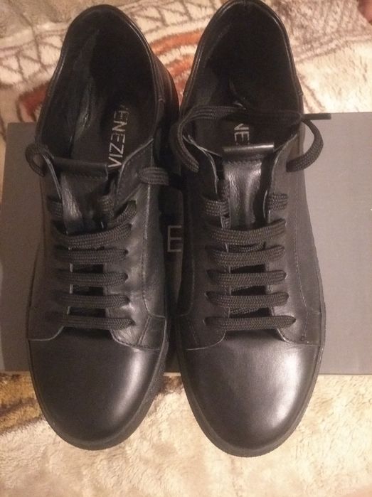 Buty damskie  rozmiar 37