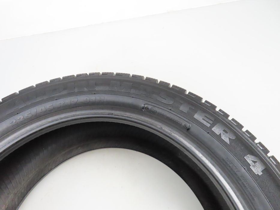 2x 225/45r17 Opony Zimowe Używane Tiptyre Alpin Master 4 91h