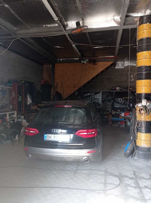 Приміщення під СТО або склад, 260м2 Два поверхи Вараш