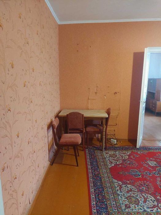 Продаж будинку від вланиска