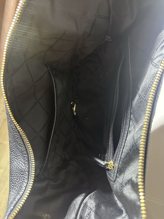 Oryginalna skórzana torebka Michael Kors ze zlotymi dodatkami