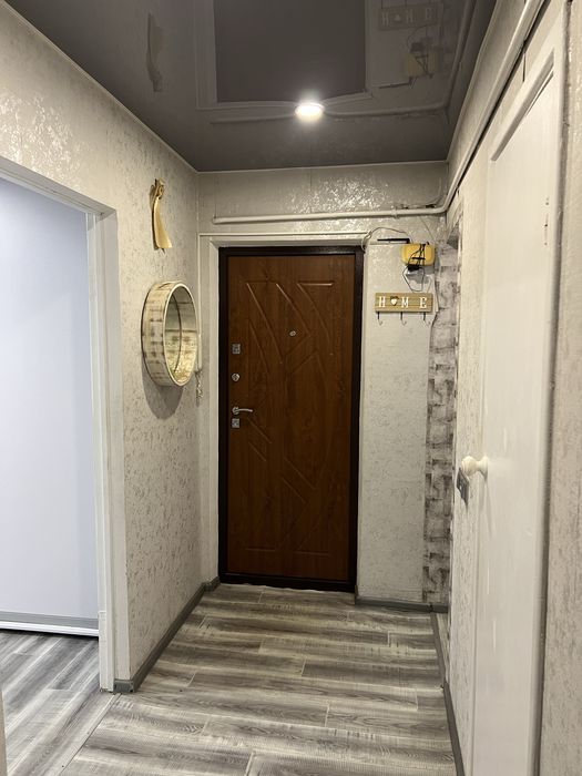 Продам 1 комнатную квартиру. Центр