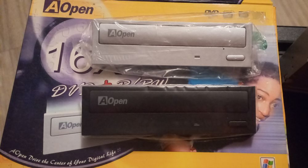 Gravador de DVD AOpen 16x
