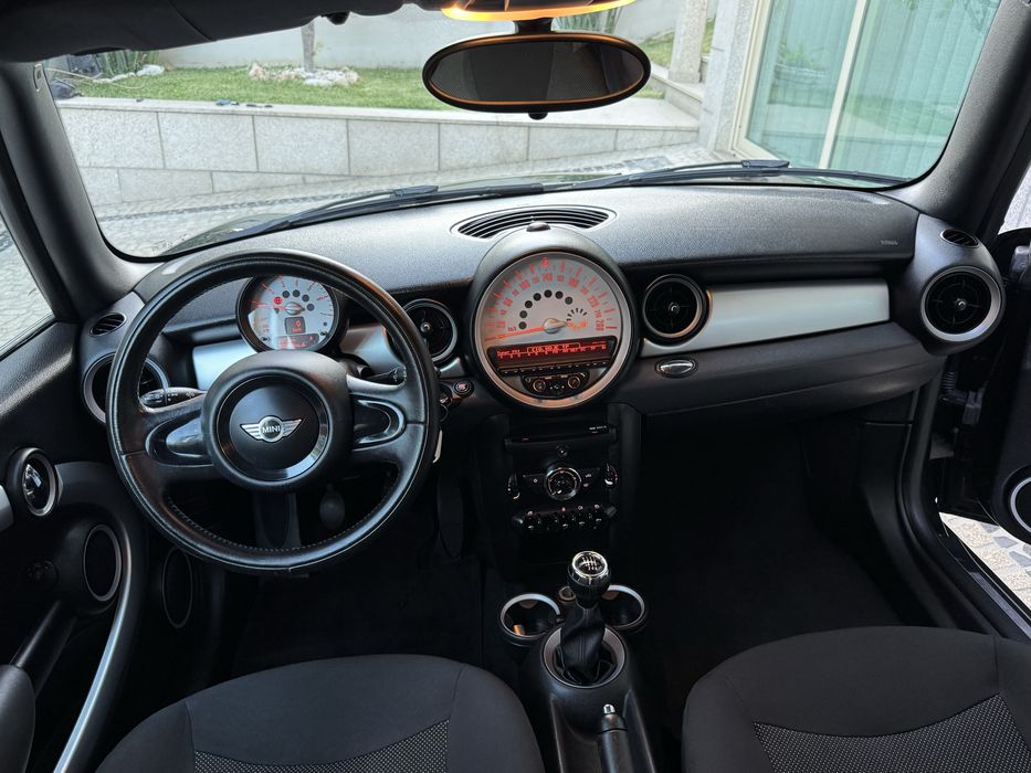 Mini Cooper 1.6 Diesel 90.809 kms