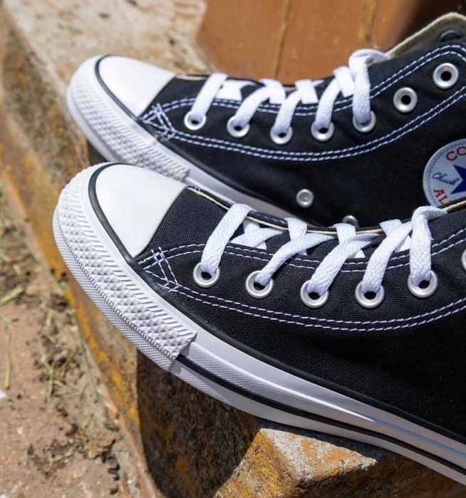 Converse Chuck Taylor All Star Hi Black Чорні конверси високі класика