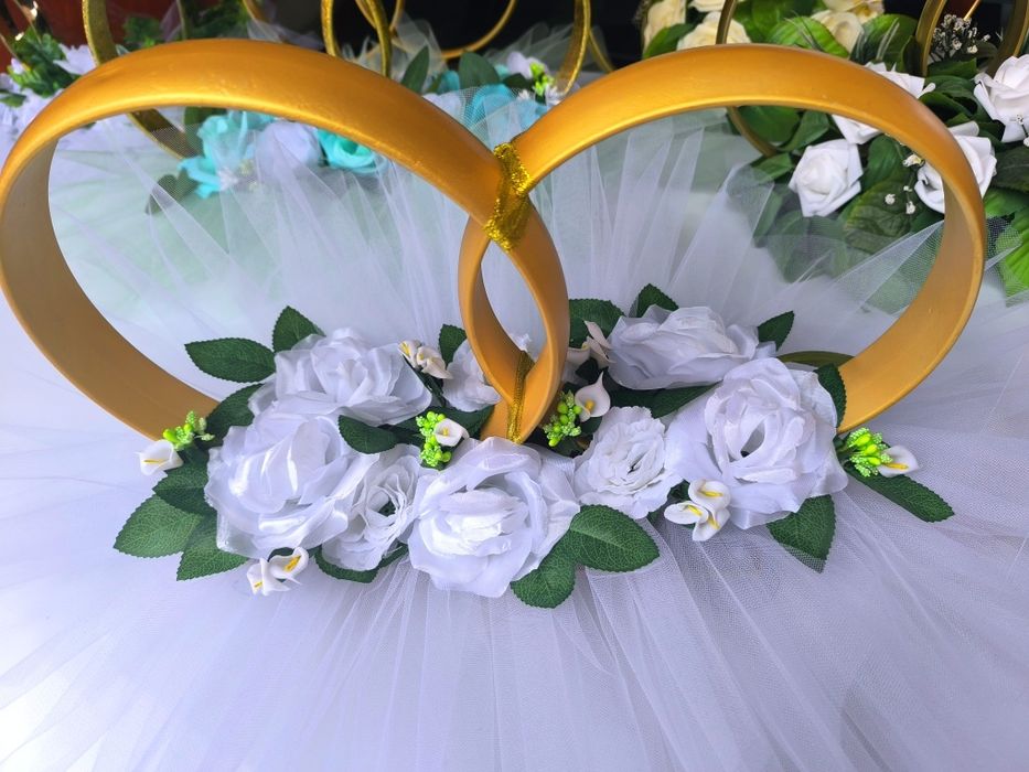 Кільця на машину на весілля, весільні прикраси на авто,кільця весільні