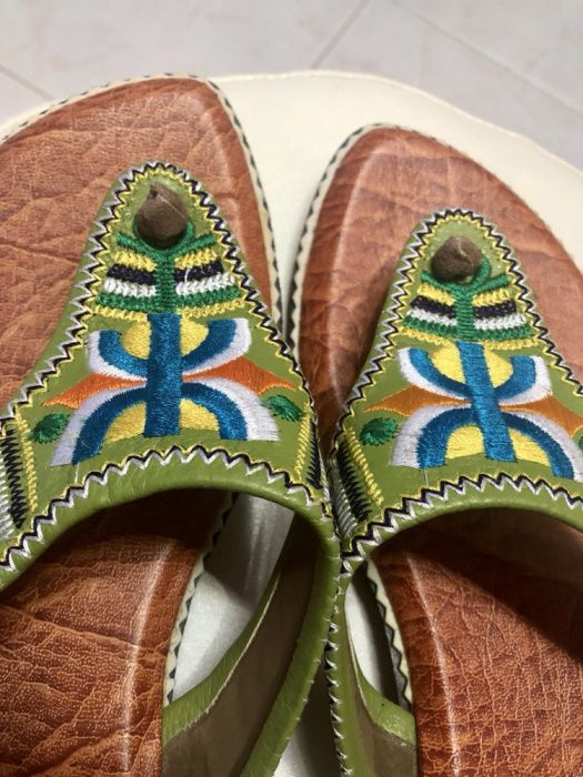 Chinelos Rasos Marroquinos 37