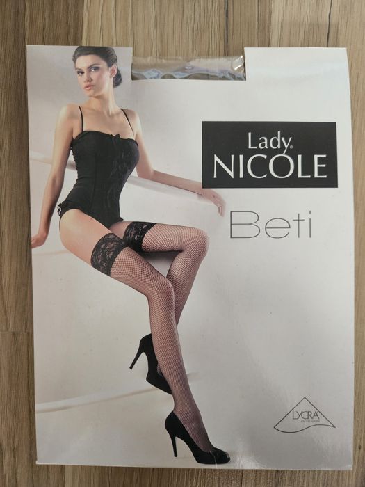 Zestaw: pończochy damskie, 3/4