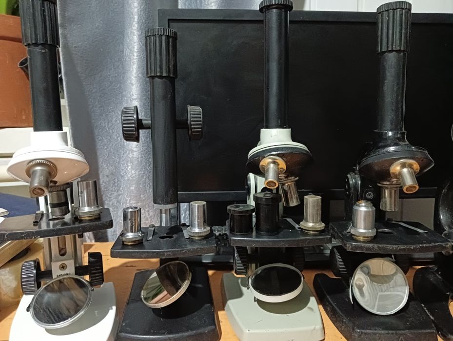 Микроскоп шкільного типу ціна за шт