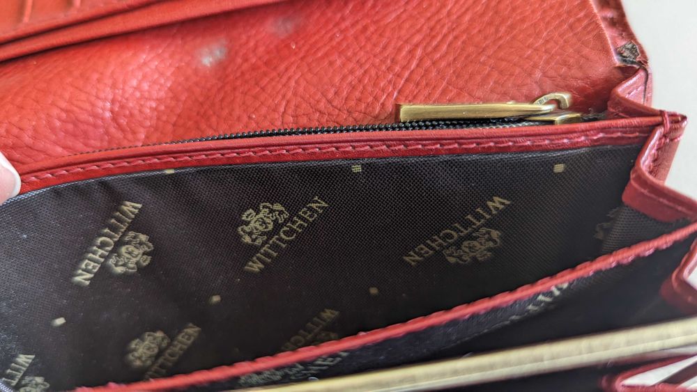 Portfel Witchen, skòra naturalna, czerwony.