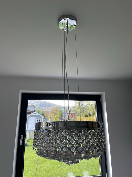 Lampa biała z kryształami