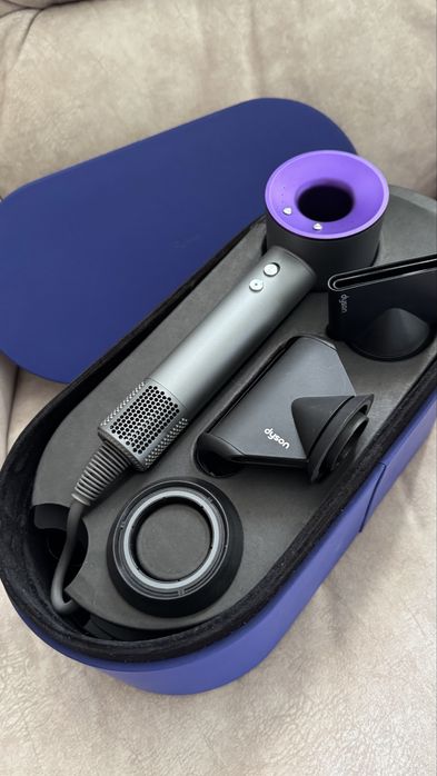 Фен Dyson Supersonic HD08