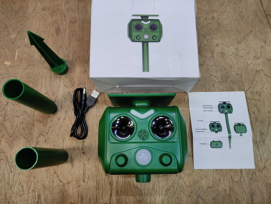 Новий ультразвуковий універсальний відлякувач тварин на акумуляторі