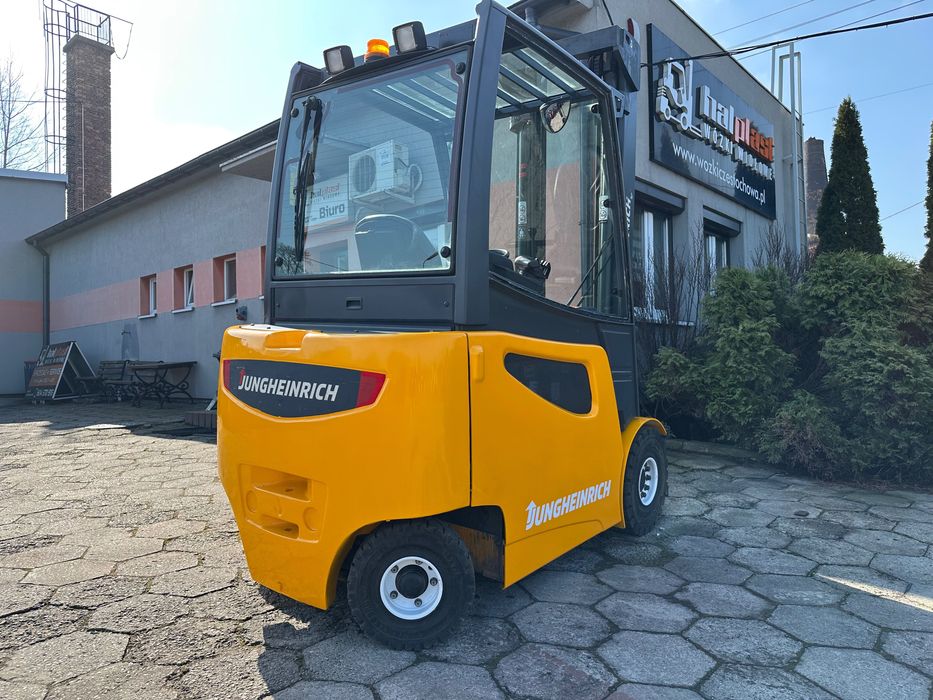 Wózek Widłowy Jungheinrich EFG425 bateria 2020 Rok,2,5t