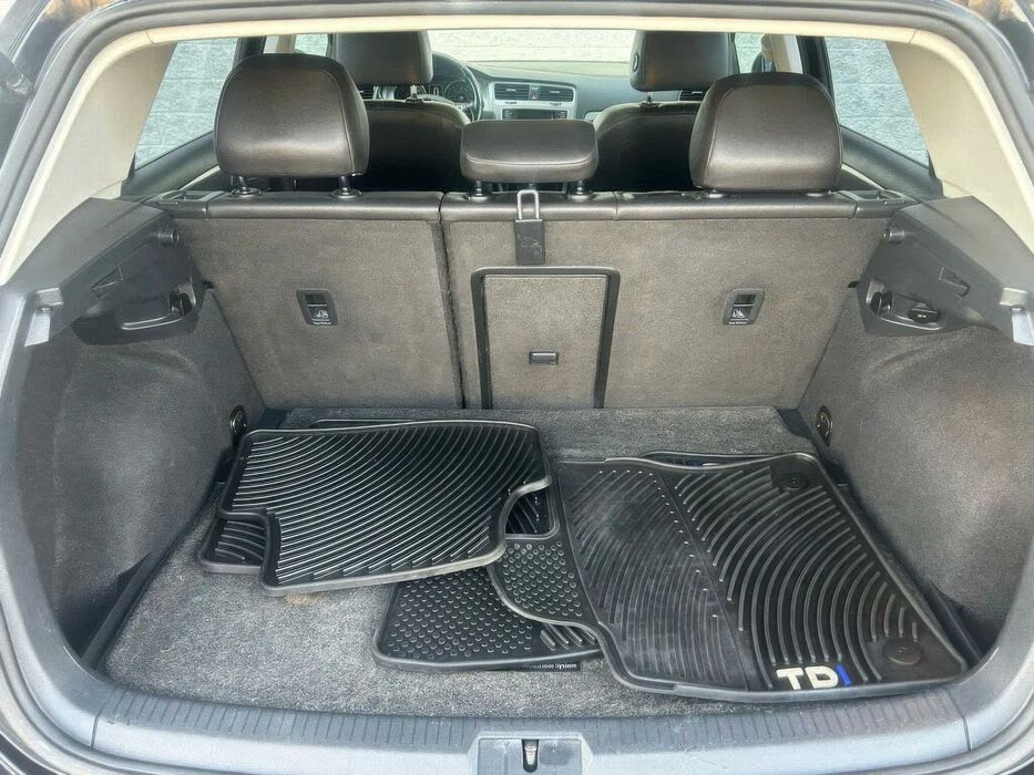 Volkswagen Golf SE      2015