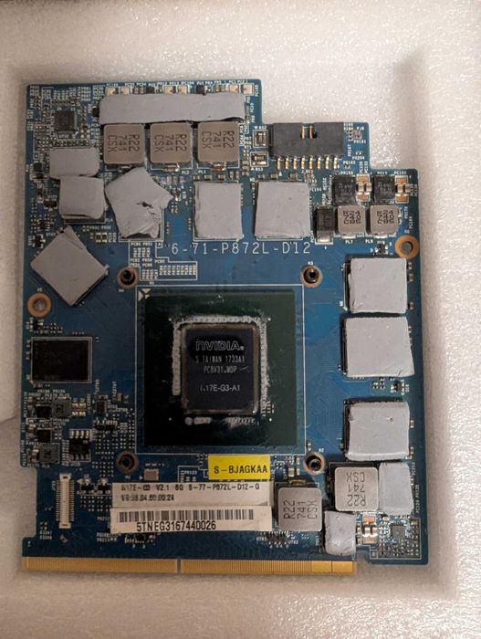 На деталі Відеокарта Clevo Nvidia GTX 1080 8GB Sager, Eurocom, XMG