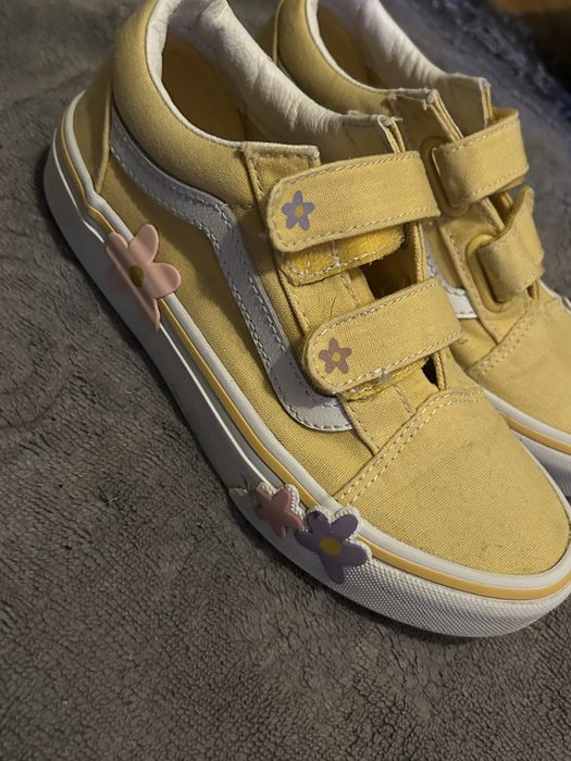 Vans amarelos 32.5