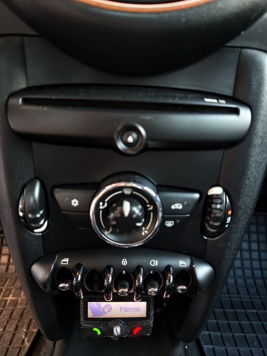 Mini One 1.6 benzyna | Nawigacja | Bluetooth Parrot