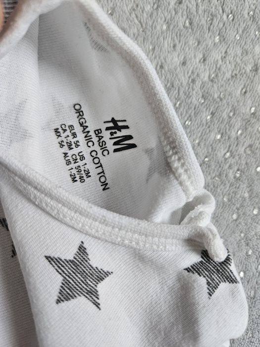 Body z długim rękawem gwiazdki H&M rozmiar 56