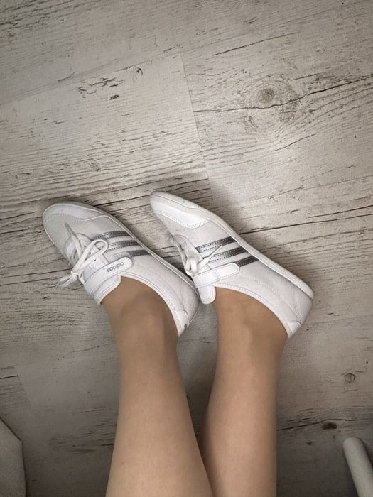 Trampki Adidas Diona 37 białe
