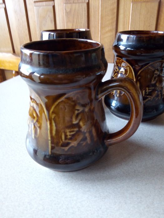 Mirostowice  kufle ceramiczne PRL