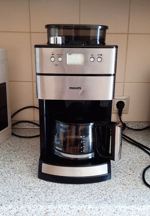 Крапельна кавоварка Philips Grind & Brew HD7751/00 delonghi coffee
