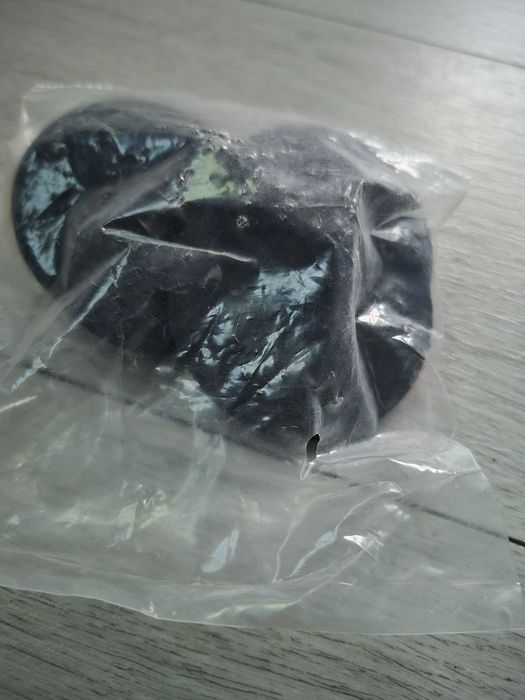 SPINKI DYWANIKÓW BMW E90 E81 X5 X6 Z3 MINI COOPER 51479171368, 51470141050