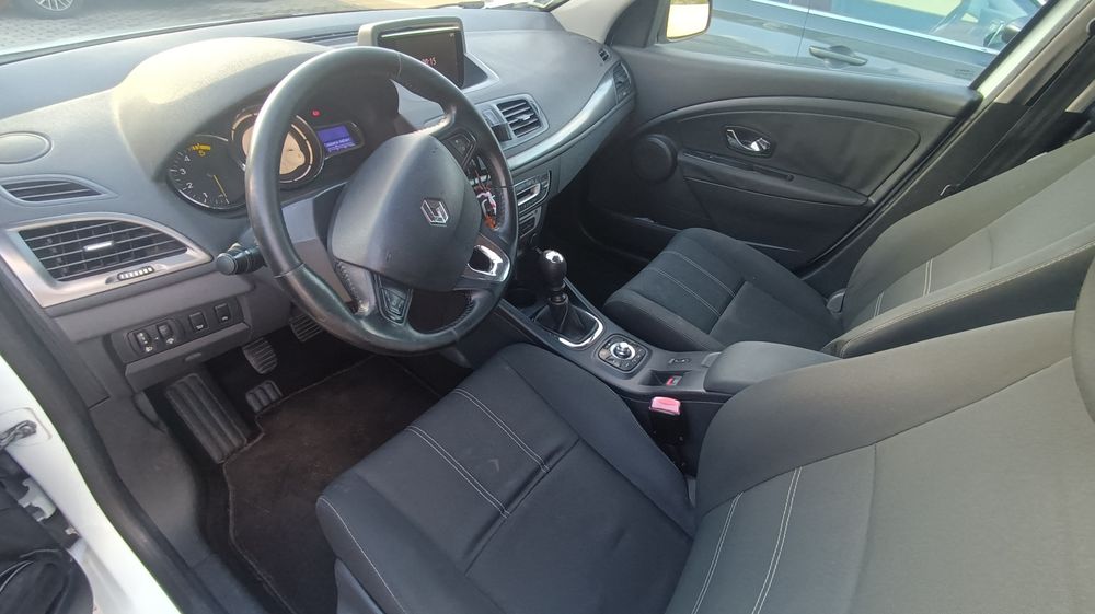 Renault Mégane Sport Tourer — fotografia 7